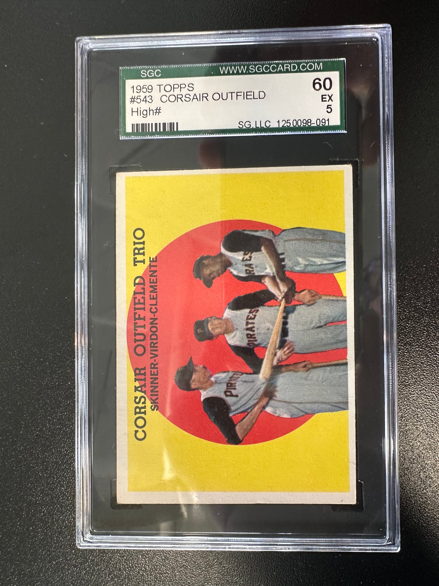 1959 Topps #543 Corsair Outfield Clemente SGC 60 EX