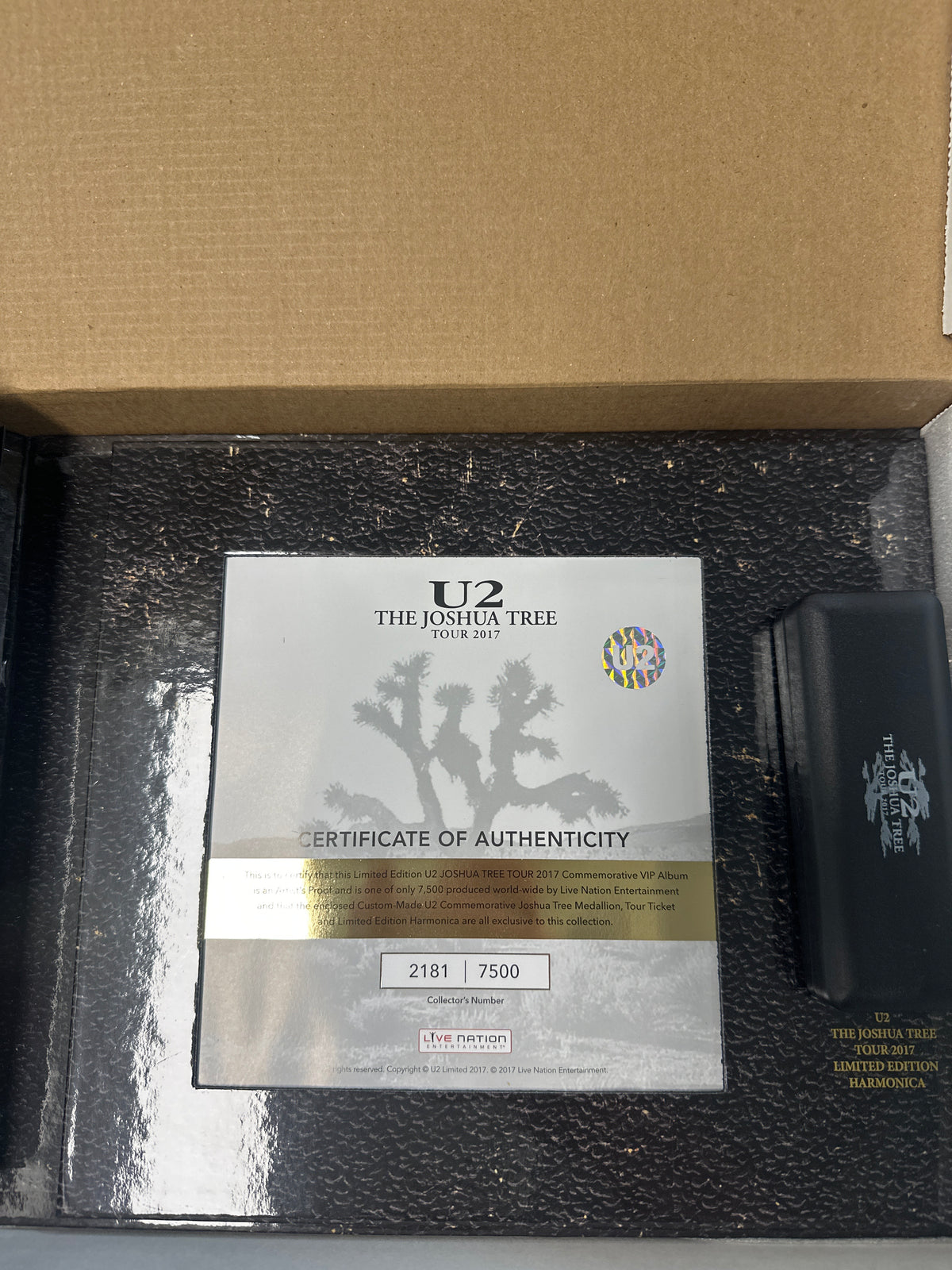 U2 - Joshua Tree 2017 Limited Edition VIP Tour Book with Harmonica