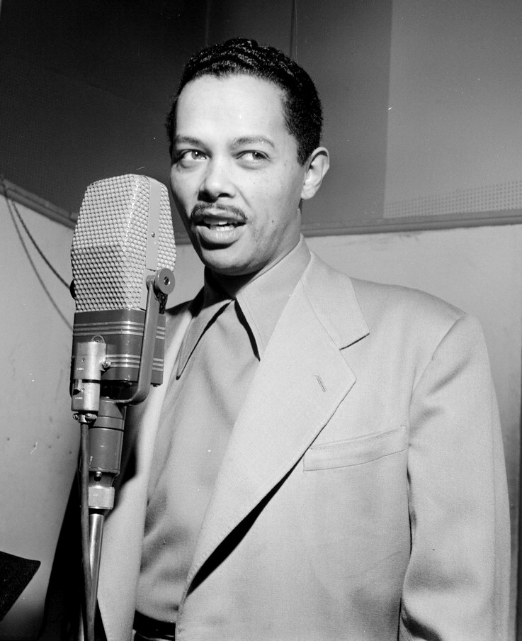Artist photo of Billy Eckstine
