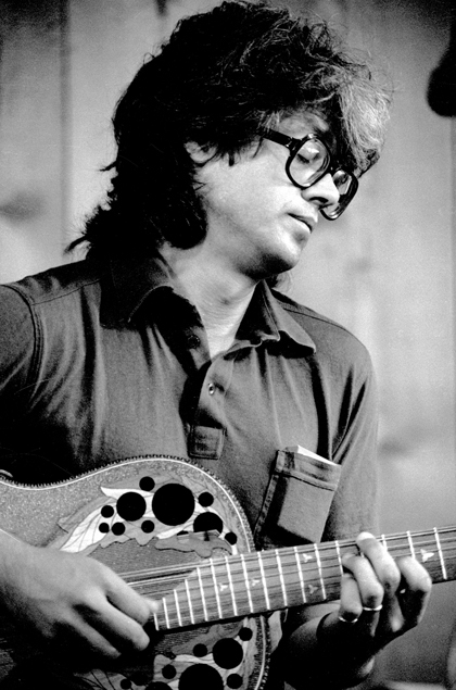 Artist photo of Larry Coryell