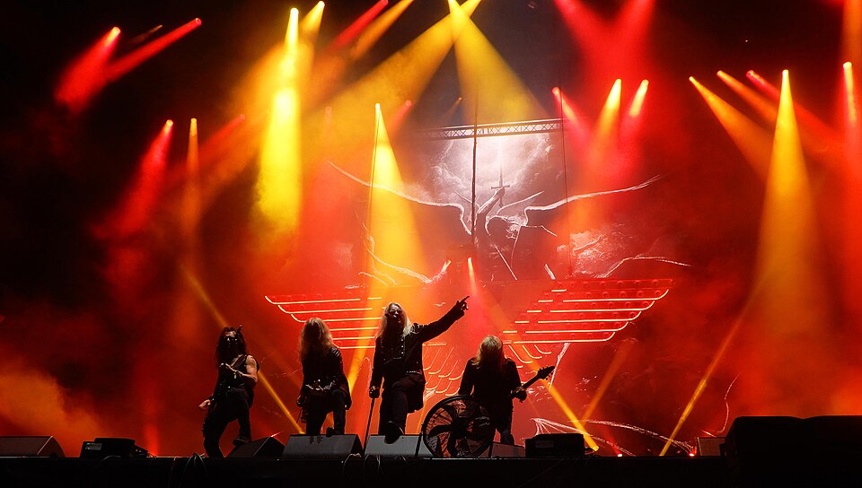 Saxon