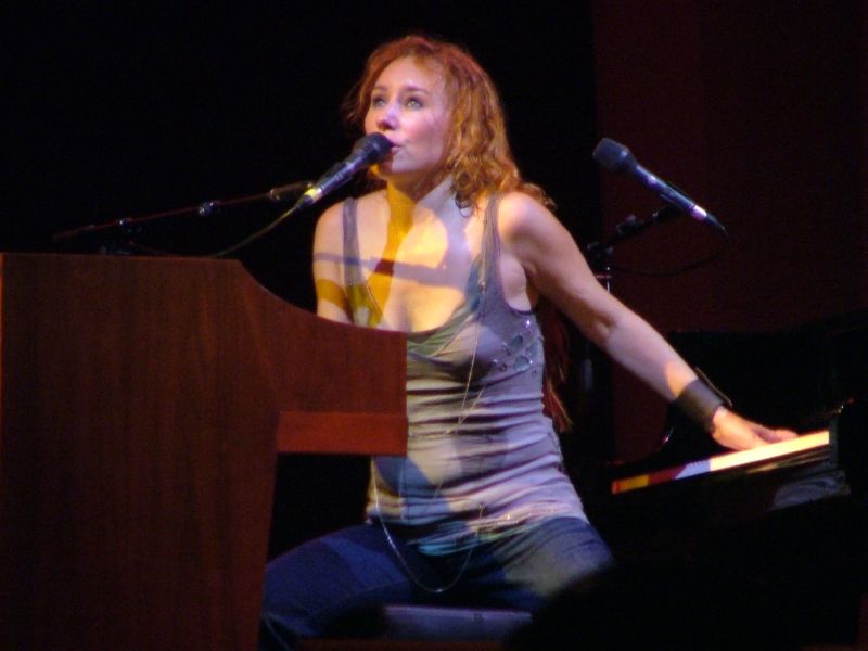 Artist photo of Tori Amos