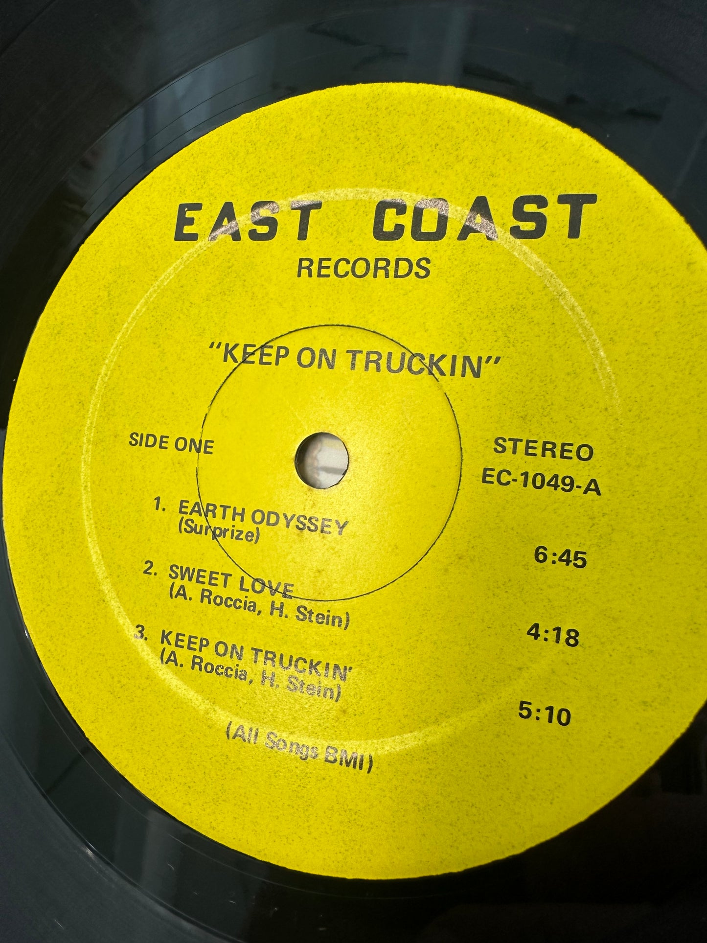 Surprize - Keep On Truckin' - LP